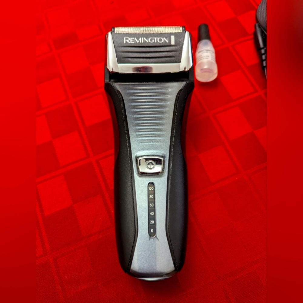 Remington F5-5800 Foil Shaver